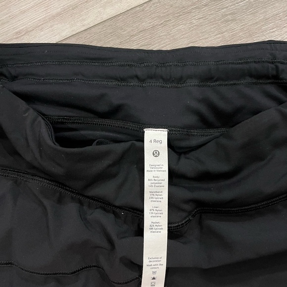 Lululemon Skort - Picture 3 of 3